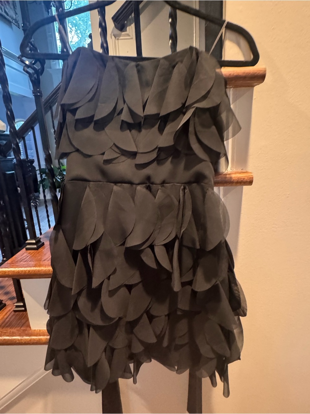 Guess Black Satin Tag Dress Accent - Picture 2 of 5